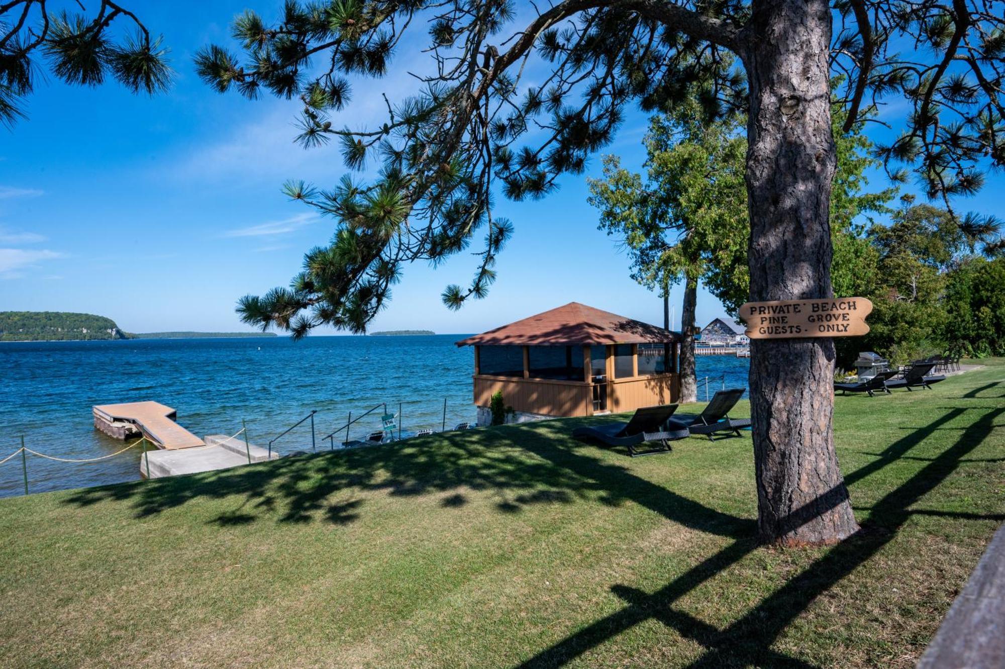Pine Grove Resort Іфреім Екстер'єр фото