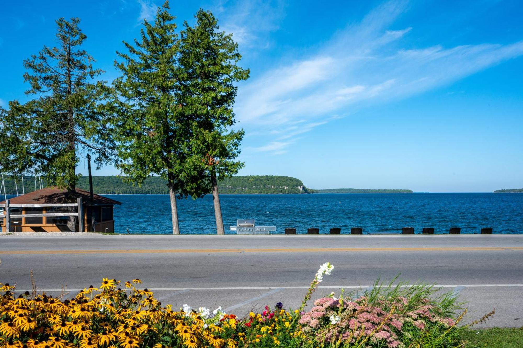Pine Grove Resort Іфреім Екстер'єр фото