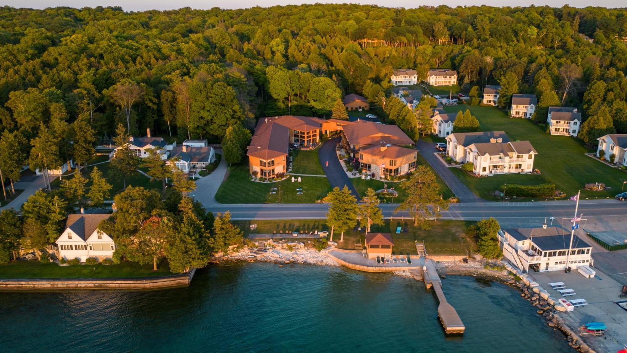 Pine Grove Resort Іфреім Екстер'єр фото