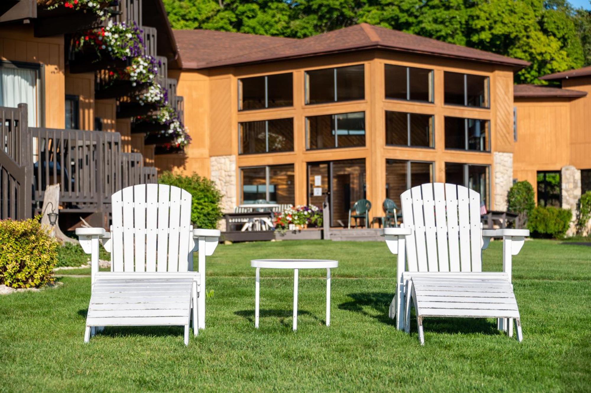 Pine Grove Resort Іфреім Екстер'єр фото